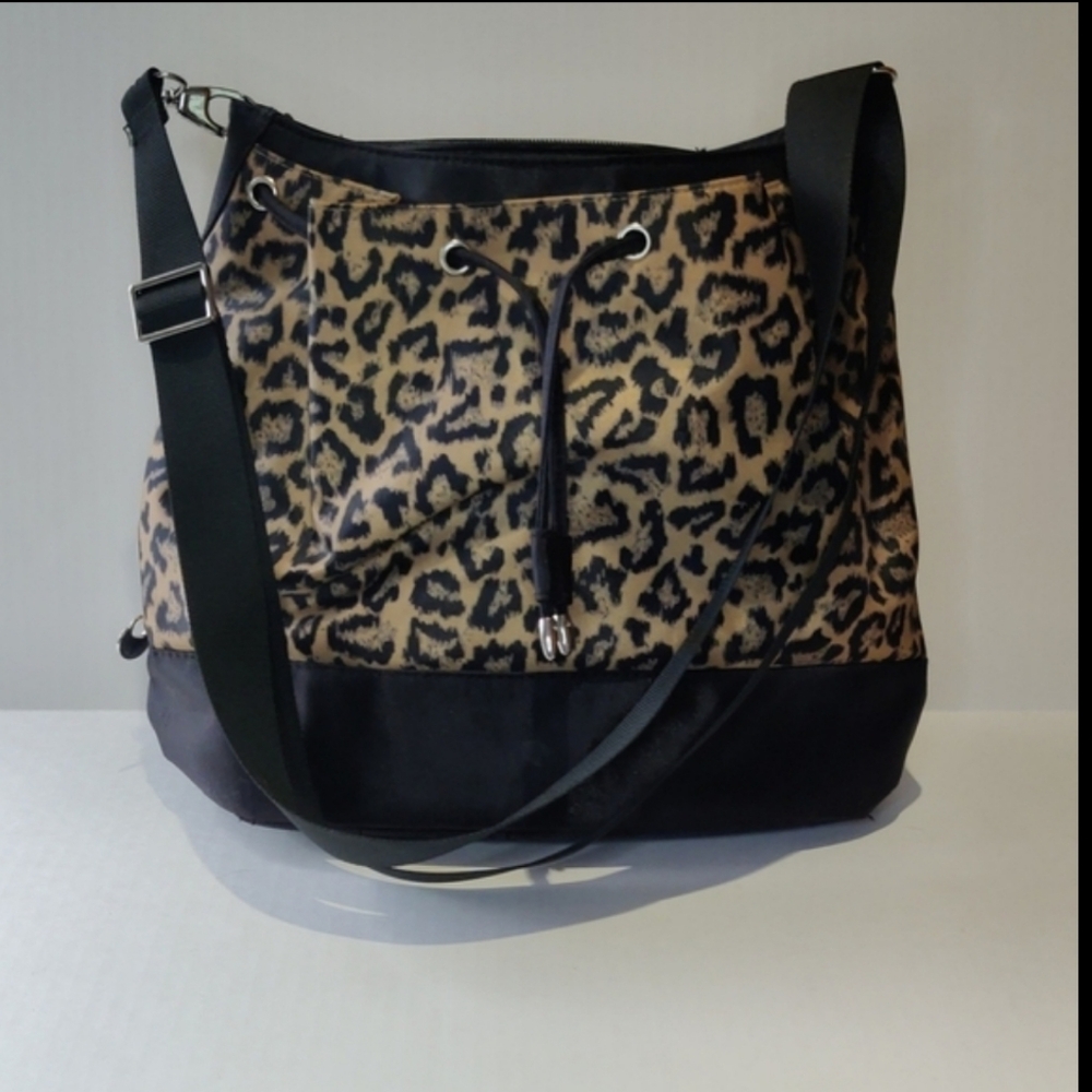 Travelon Anti-Theft Leopard Print Crossbody/Shoulder Bag
